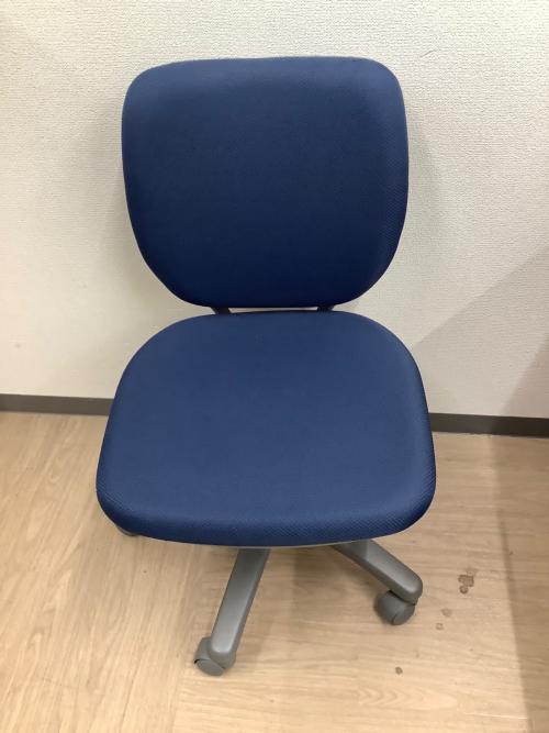 オカムラ オフィスチェア ブルー 8VC11A