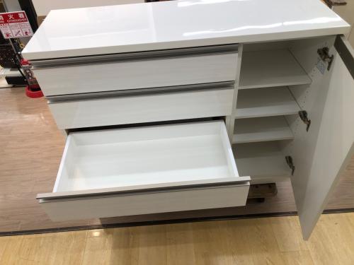 1枚扉キッチンカウンター ホワイト  引き出し4段