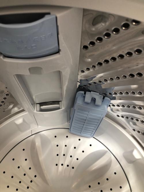 Hisense (ハイセンス) 全自動洗濯機 6.0kg HW-K60J 2024年製 クリーニング済 50Hz／60Hz