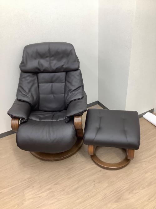 Himolla (ヒモラ) ゼロストレスチェア ブラック×ブラウン  オットマン付き Model7125 レザー