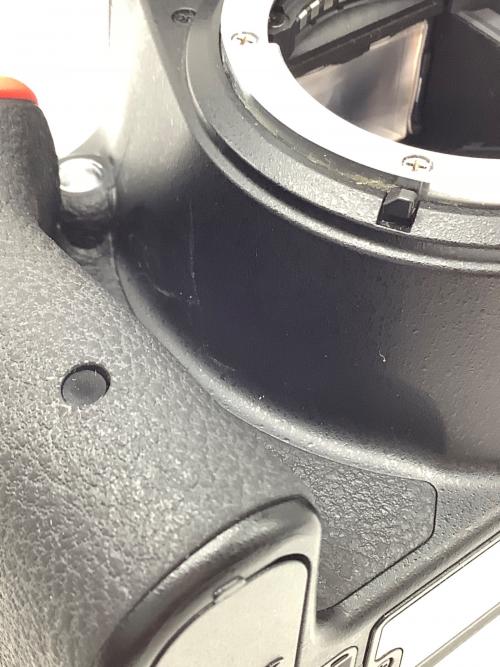 Nikon デジタル一眼レフカメラ レンズ：55-300mm 1:4.5-5.6 GED,18-55mm 1:3.5-5.6 VR Ⅱ