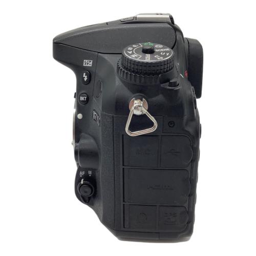 Nikon デジタル一眼レフカメラ ボディのみ