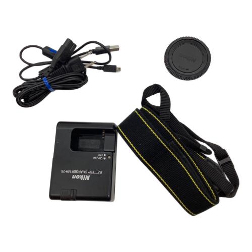 Nikon デジタル一眼レフカメラ ボディのみ