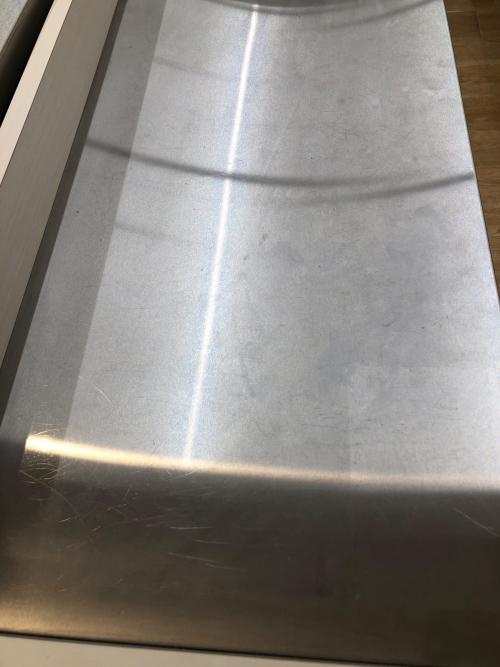 ステンレス天板キッチンカウンター ホワイト×シルバー  1枚扉 2段