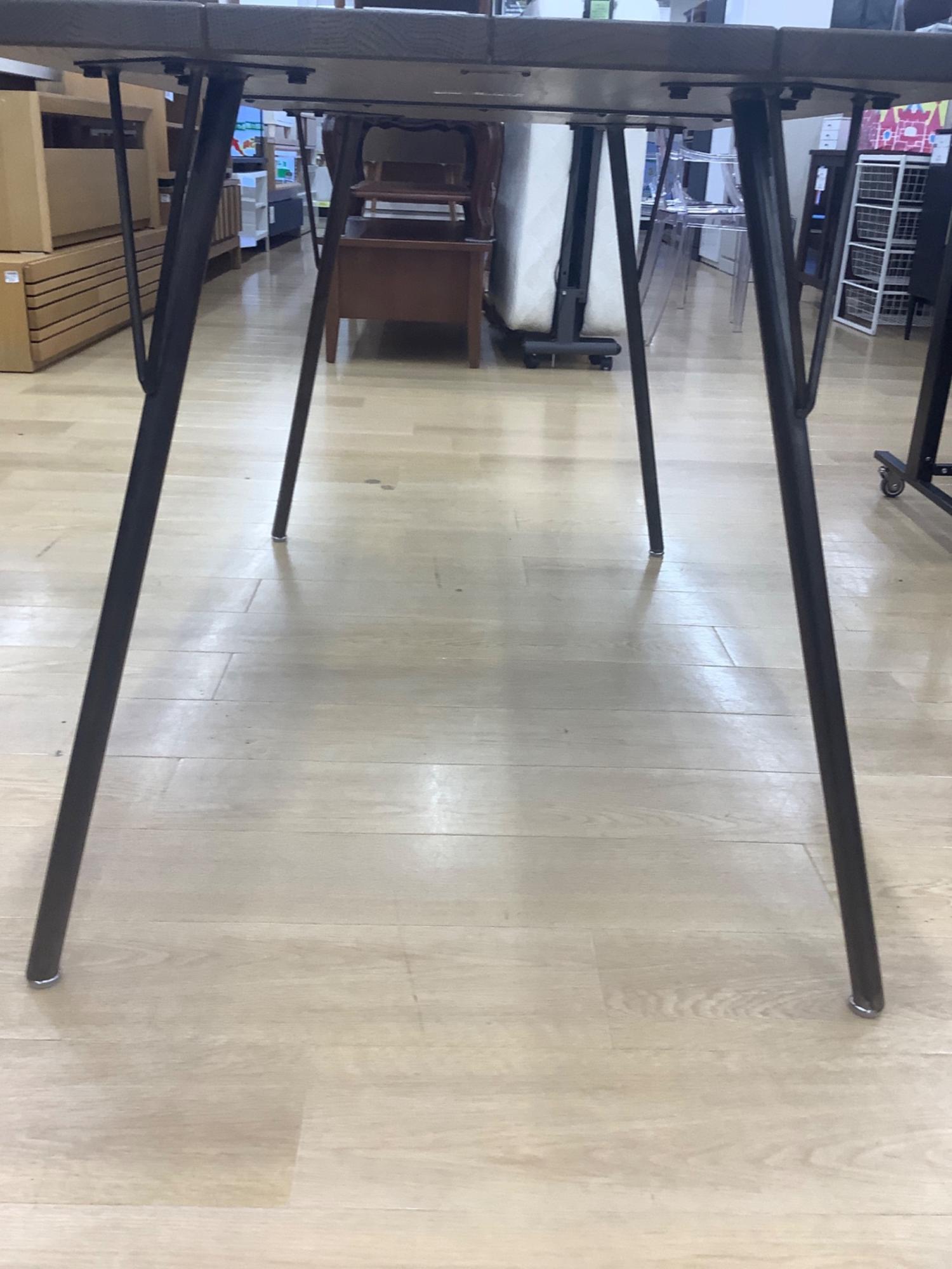 ACME Furniture (アクメファニチャー) ダイニングテーブル ブラウン