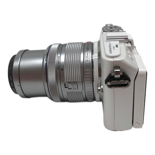 OLYMPUS (オリンパス) ミラーレス一眼カメラ E-PL6