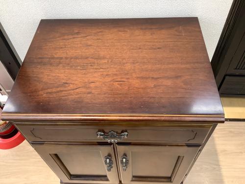 karimoku (カリモク) キャビネットブラウン コロニアル