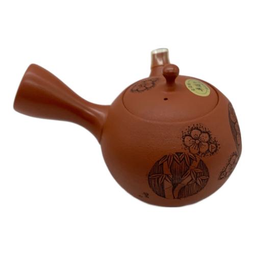 常滑焼 (トコナメヤキ) 朱泥彫込急須 磯村拍水 作