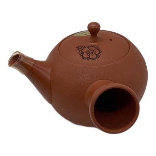 常滑焼 (トコナメヤキ) 朱泥彫込急須 磯村拍水 作