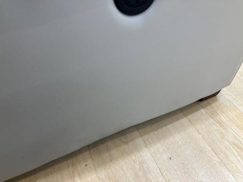 ニトリ 電動リクライニングソファー 18 2022年製/現行販売品 アイボリー ビリーバー Nシールド