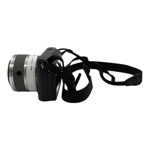 Nikon (ニコン) ミラーレス一眼カメラ S1