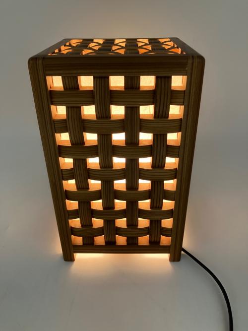 わにくらふと テーブルスタンド 2022年製 飛騨組子「千鳥格子」