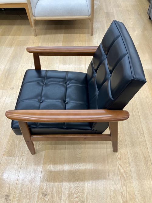 カリモク60 (カリモクロクマル) 1人掛けソファー W36140 スタンダードブラック