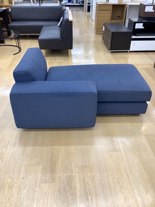 NOYES (ノイエス) カウチソファー ブルー decibel traditional