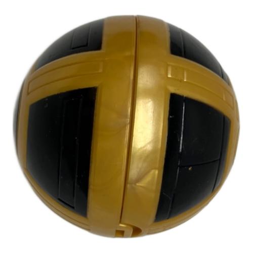 BANDAI (バンダイ) DX超合金 轟雷神 戦隊ヒーロー ネーム跡・ゴウライスタッグの胴体ジョイント部分(轟雷神の脚部)破損有