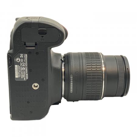 Nikon (ニコン) デジタル一眼レフカメラ D5200 AF-S DX NIKKOR 18-55mm