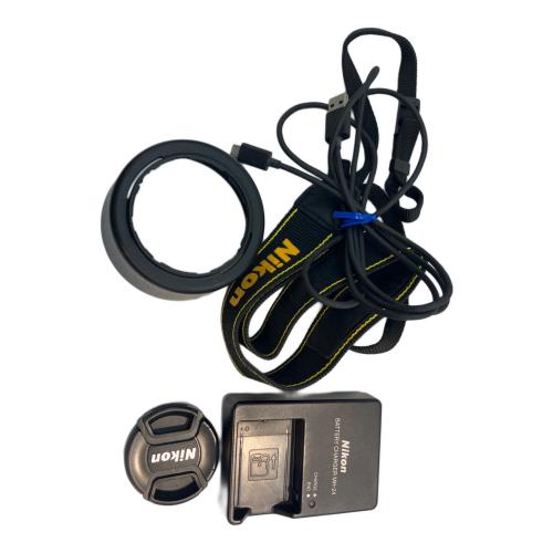 Nikon (ニコン) デジタル一眼レフカメラ D5200 AF-S DX NIKKOR 18-55mm f/3.5-5.6G VR,DX SWM VR ED IF 1.1m/3.61