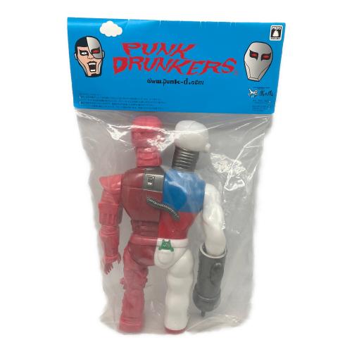 PUNK DRUNKERS (パンクドランカーズ) アイツラー（ニュータイプver.） ソフビフィギュア スーパーロボット大会　未開封品