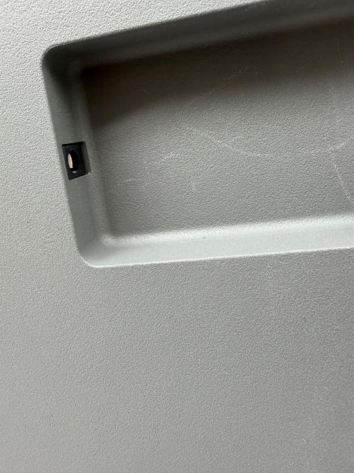 窓型スマートディスプレイ Atmoph Window 2　basic white AＷ102 アダプタ付
