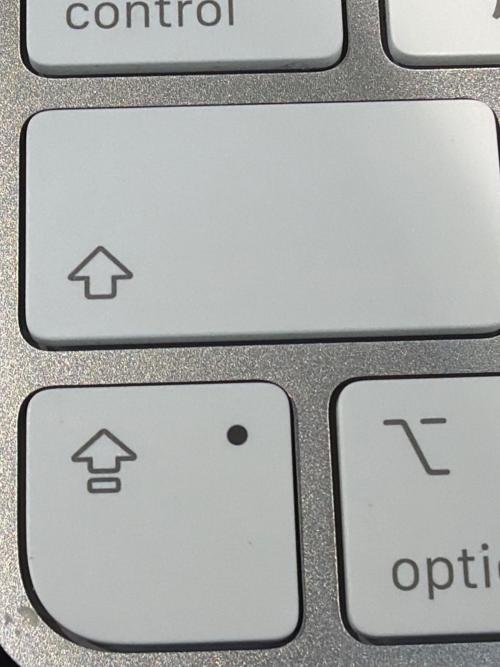 Apple (アップル) Appleシリコン搭載Macモデル用Touch ID搭載Magic Keyboard（USB-C）- 日本語（JIS） キーボード A3118