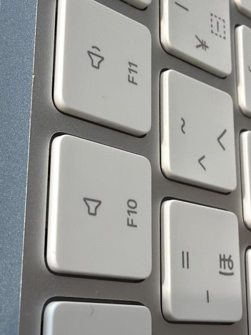 Apple (アップル) Appleシリコン搭載Macモデル用Touch ID搭載Magic Keyboard（USB-C）- 日本語（JIS） キーボード A2449 Lightning