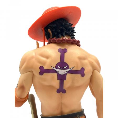 ONE PIECE (ワンピース) THE BEST EDITION 一番くじE賞 フィギュア