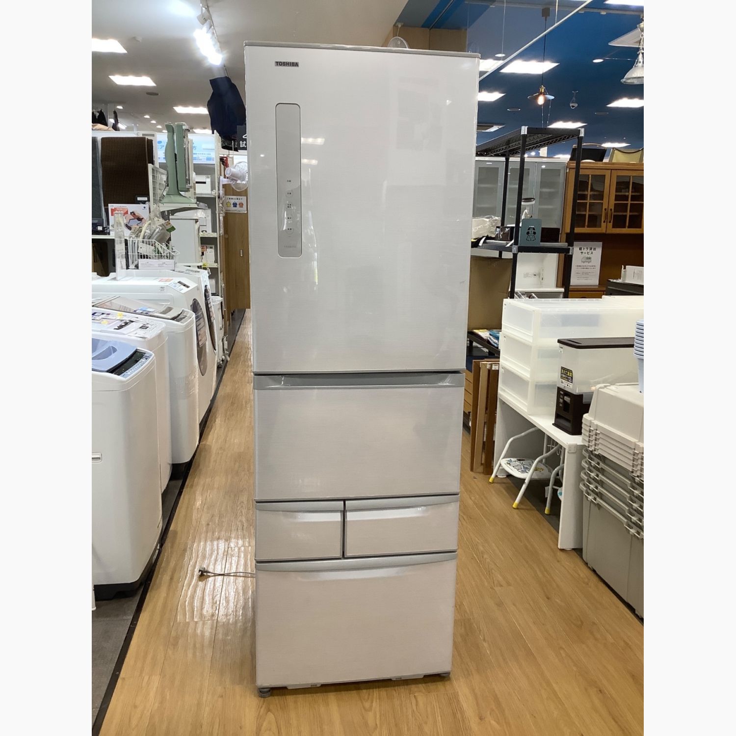 東芝　5ドア冷凍冷蔵庫　426L　GR-435GXVSL（ZW）送料無料
