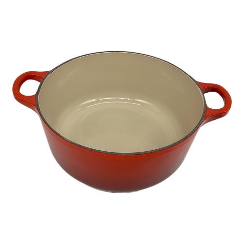LE CREUSET (ルクルーゼ) ホーロー両手鍋 レッド