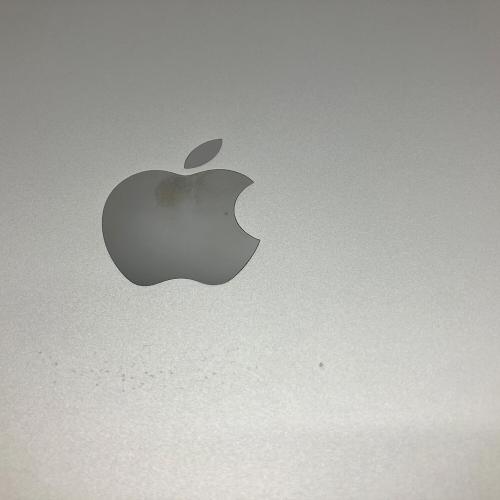 Apple (アップル) iPad(第8世代) MYMJ2J/A au 32GB iOS 程度:Bランク ○ サインアウト確認済 356755111137161