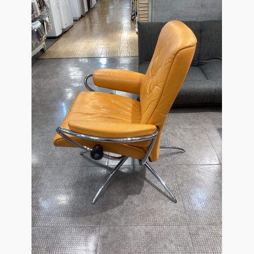 Ekornes (エコーネス) ストレスレスチェア イエロー Metro Low