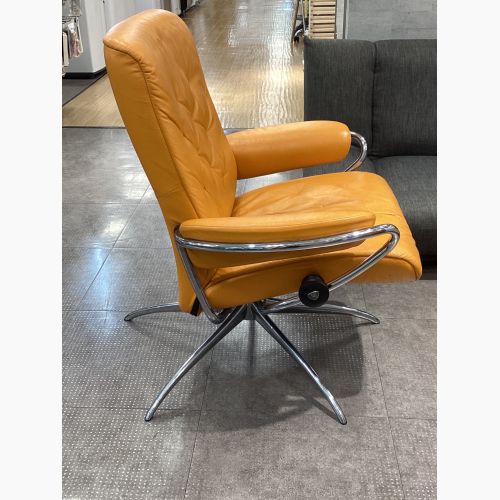 Ekornes (エコーネス) ストレスレスチェア イエロー Metro Low