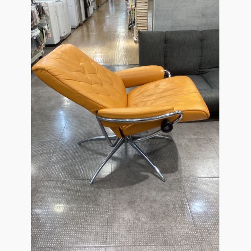 Ekornes (エコーネス) ストレスレスチェア イエロー Metro Low