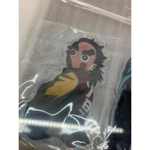 鬼滅の刃 (キメツノヤイバ) 時透無一郎＆小鉄  刀鍛冶の里編 第三話 アクリルスタンド キャラクターグッズ