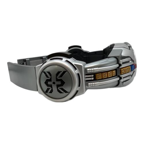 仮面ライダークウガ (カメンライダークウガ) 仮面ライダー コンプリートセレクションモディフィケーション 変身ベルト アークル