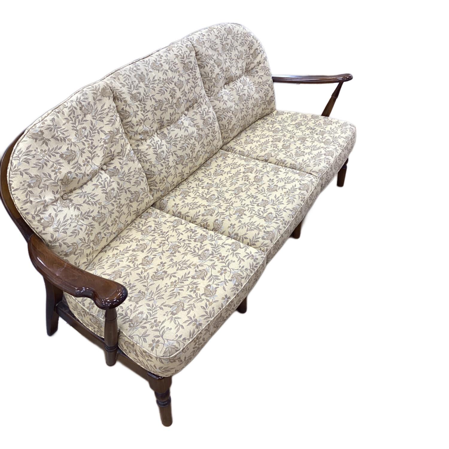 karimoku/カリモク　「コロニアル」セパレート型3人掛けソファ GMHS358○karimoku / カリモク コロニアル ソファベッド 3人掛け