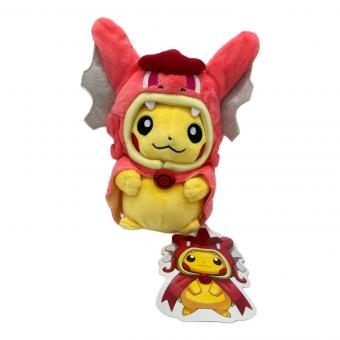 Pokemon Center (ポケモンセンター) ポケモングッズ ぬいぐるみ ギャラドスごっこピカチュウ 赤いギャラドスver.