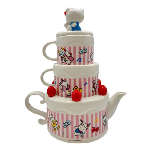 HELLO KITTY (ハローキティ) ケーキ型ティーセット