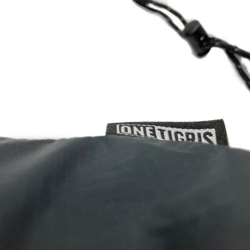 ONETIGRIS (ワンティグリス) モノポールテント CE-YZP12-FG 縦240cm横240cm高さ160cm 2～3人用