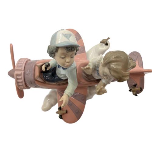LLADRO (リヤドロ) フィギュリン 05698 飛行機の二人