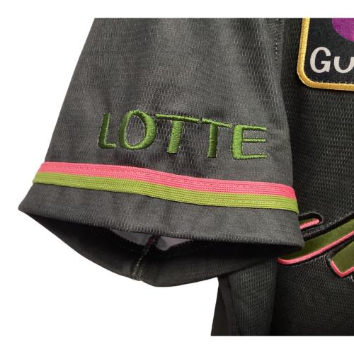 千葉ロッテマリーンズ (チバロッテマリーンズ) ブラックサマーウィークユニフォーム 応援グッズ 佐々木朗希 ＃17 ブラック