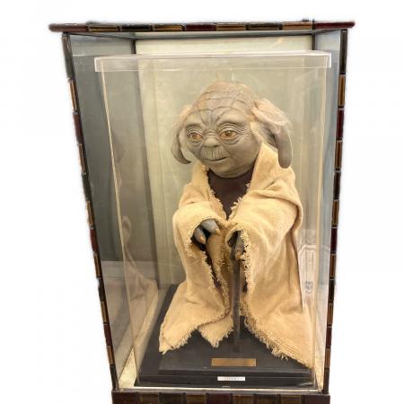 スターウォーズ　ヨーダ　等身大フィギュア　世界限定10000体　シリアルナンバー 1075002259465481_01_4449w.jpeg