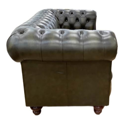 DISTINCTIVE CHESTE 2人掛けソファー チェスターフィールド 147 @ グリーン