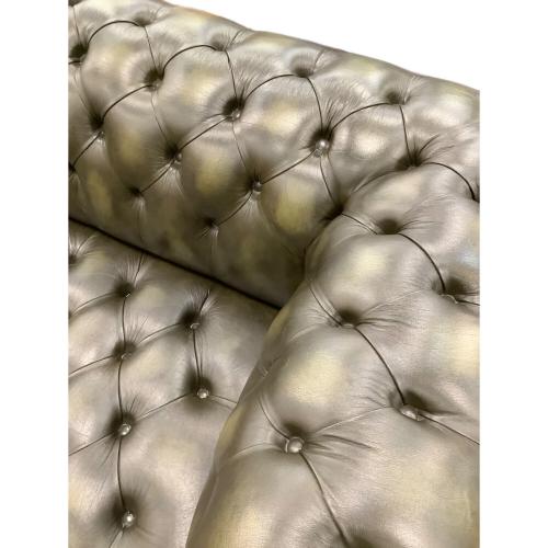 DISTINCTIVE CHESTE 2人掛けソファー チェスターフィールド 147 @ グリーン