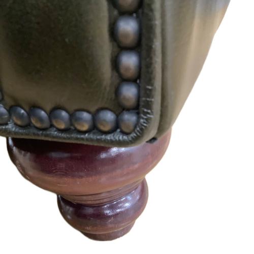 DISTINCTIVE CHESTE 2人掛けソファー チェスターフィールド 147 @ グリーン