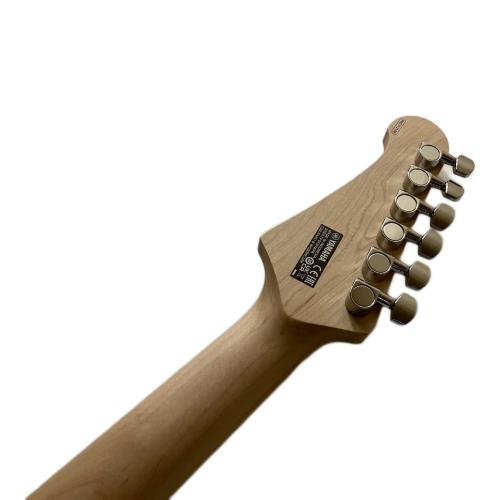 YAMAHA (ヤマハ) PACIFICA エレキギター