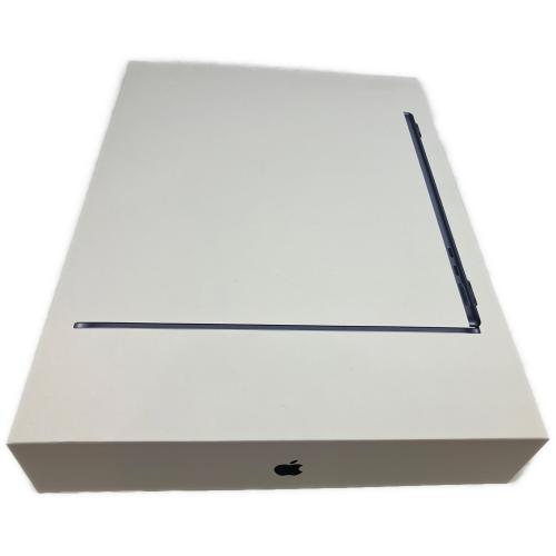 Apple (アップル) MacBook Air A3240 @ 13.6インチ