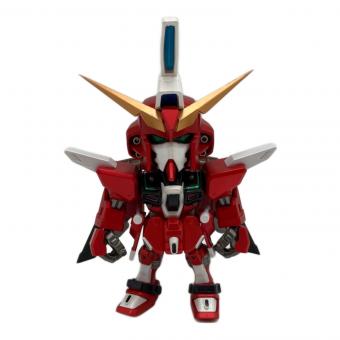 QMSV mini インフィニットジャスティスガンダム デフォルメフィギュア