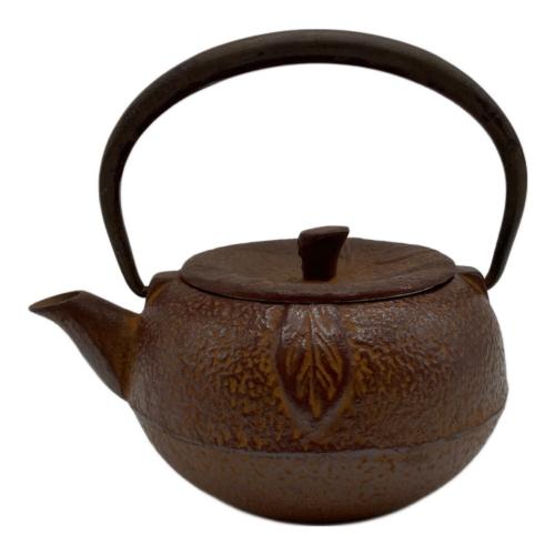 南部鉄器 (ナンブテッキ) 鉄瓶