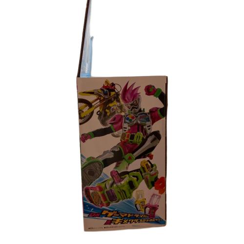 仮面ライダーエグゼイド (カメンライダーエグゼイド) DXゲーマドライバー＆キメワザスロットホルダーセット 仮面ライダー