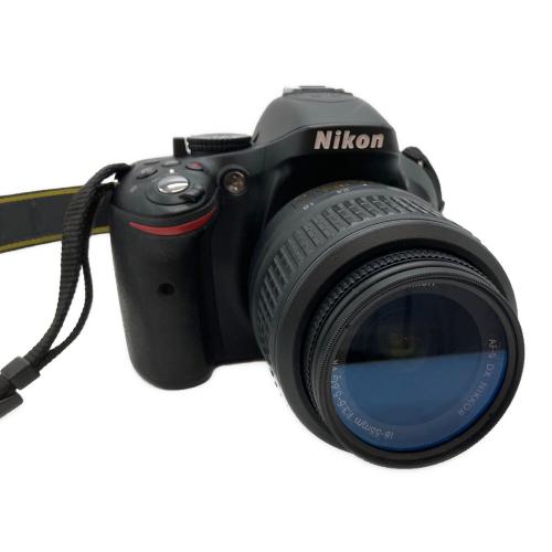 Nikon (ニコン) 一眼レフカメラ D5200